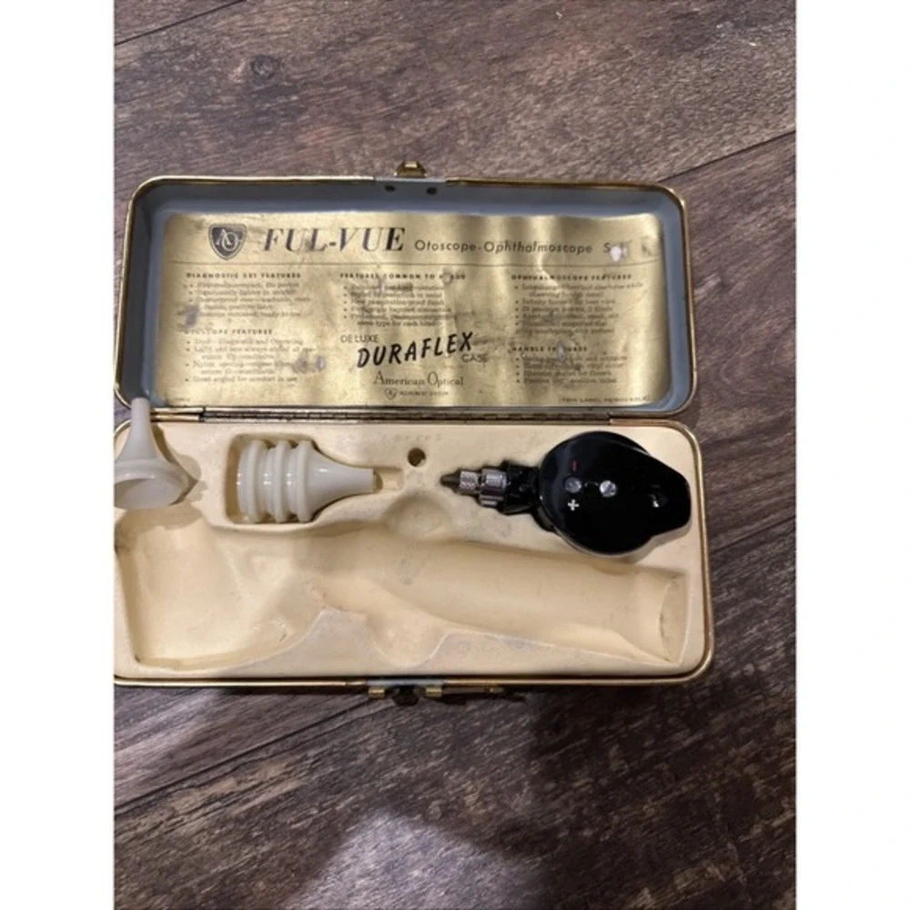 ful-vue otoscope deluxe duraflex‎ case american optical. Vintage. Old.